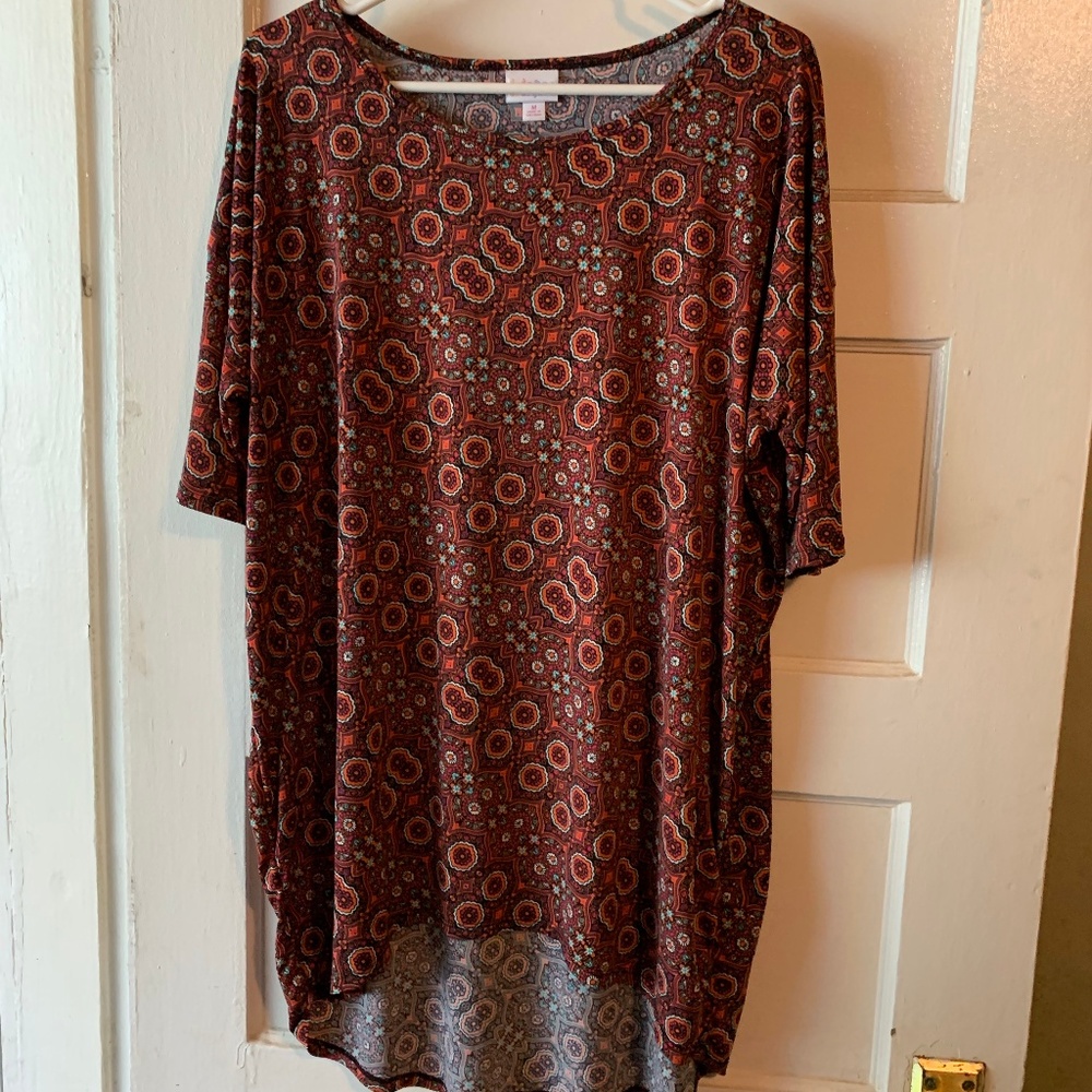 🎉💕Three for $23💕🎉 LuLaRoe Irma M